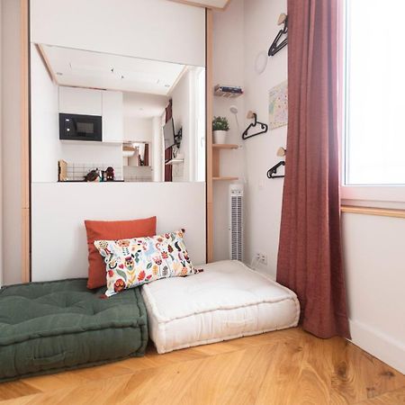 Super Central Mini Studio - 2 Pax, Murphy Bed Париж Екстер'єр фото